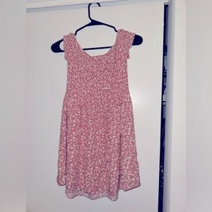Super cute summer dress never worn with flowers